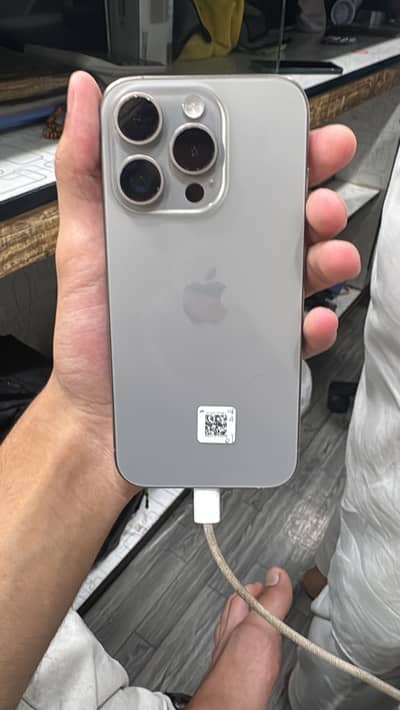 Apple iPhone 15 Pro 128 gb non pta (phy+esim)