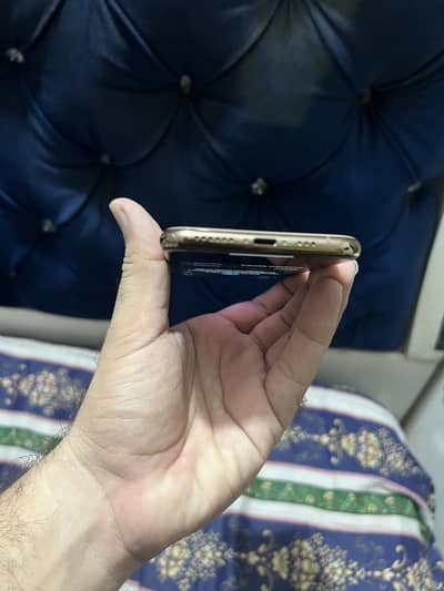 Apple iPhone XS