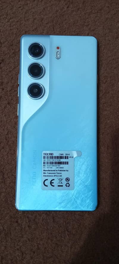 Tecno CAMON 40 Pro