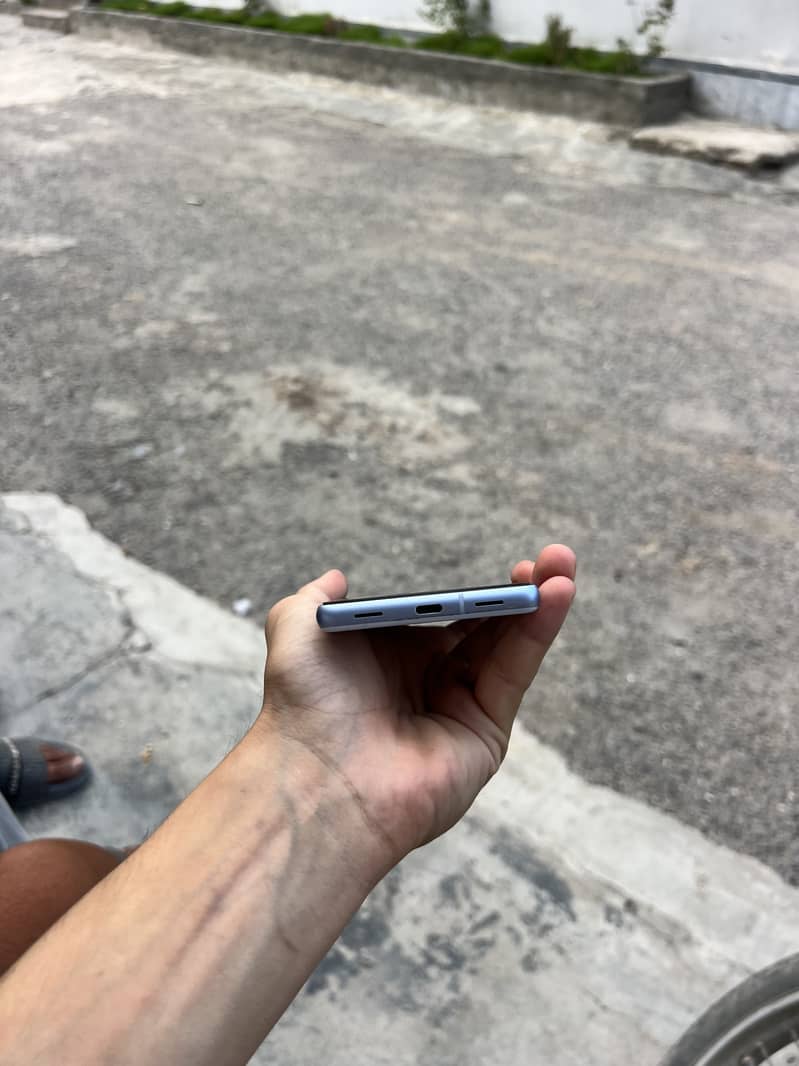 Google Pixel 7a 3