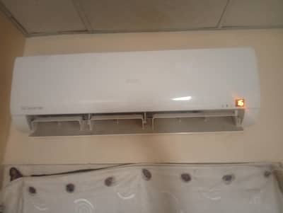 Haier AC 1ton chilled throw 10/10