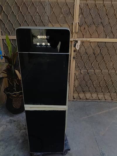 ORIENT WATER DISPENSER WITH FRIDGE FOR SALE