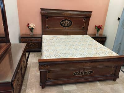 Bed set Wooden