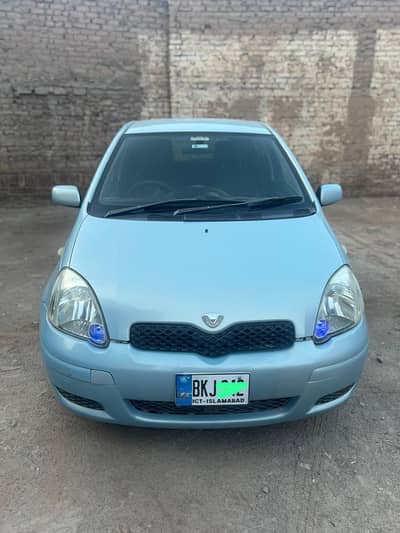 Toyota Vitz 2003