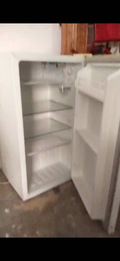 mini fridge