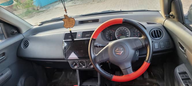 Suzuki Swift 2015