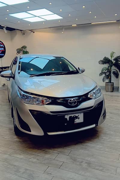 Toyota yaris  CVT 1.3 Automatic