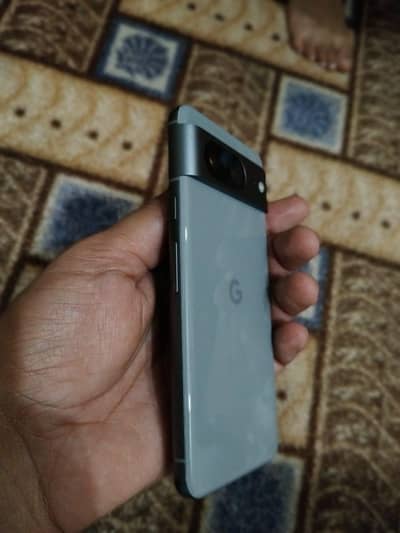 Google Pixel 8