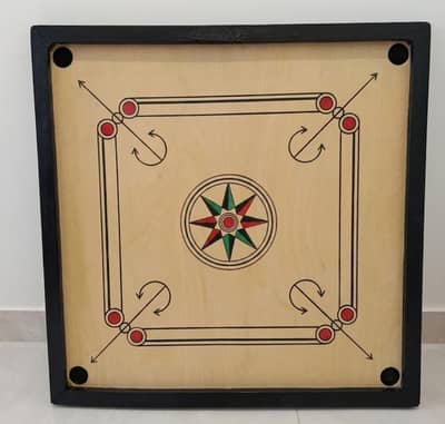 Carrom Board - Excellent condition