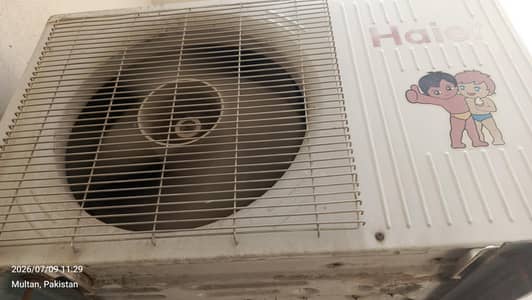 HAIER 1 ton 12000btu working 8/10 condition