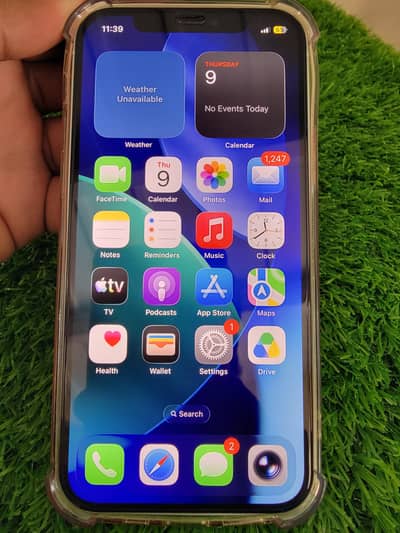 Apple iPhone 12