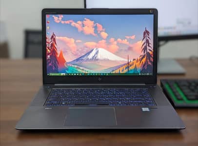 HP Zbook - 4K Display - i7 - 16GB RAM -  512GB SSD - 4 GB Graphic Card
