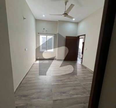 10 Marla Upper Portion Available For Rent In LDA