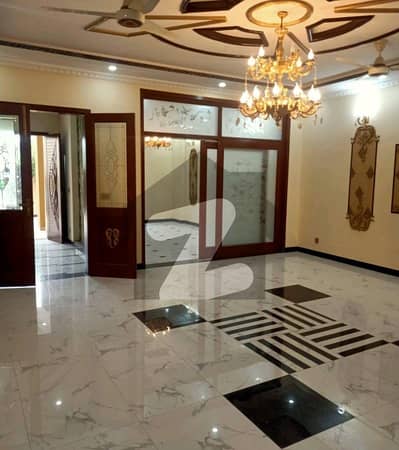 10 Marla Lower Portion Available For Rent In LDA Avenue 1