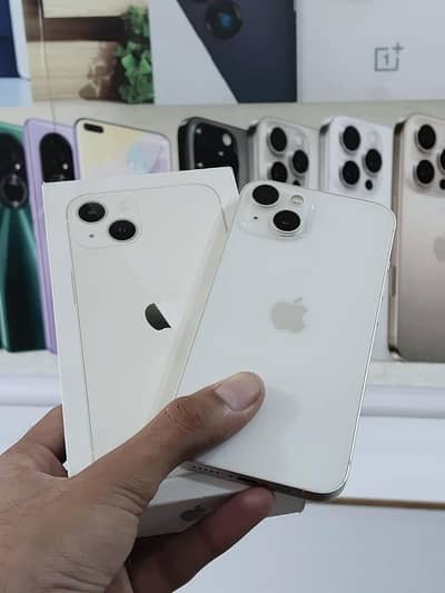Apple iPhone 13