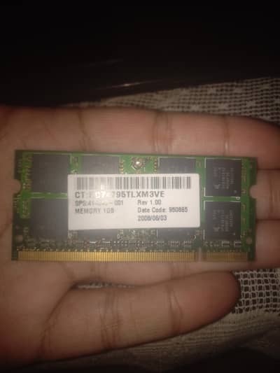 Laptop RAM 1GB DDR2 PC2-5300S 667MHz SODIMM