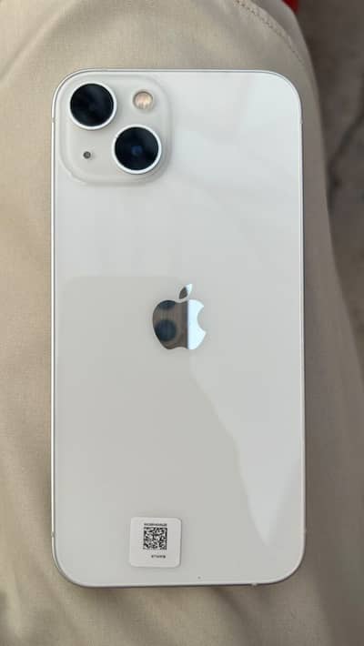 Apple iPhone 13