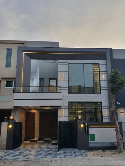 5 Marla Brand New Luxury House Available For Sale In Bahria Town Lahore