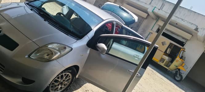 Toyota Vitz 2006