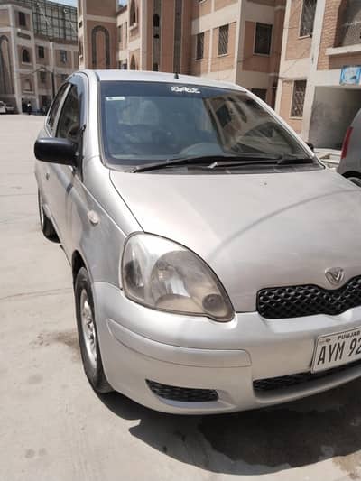 Toyota Vitz 2002