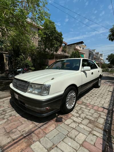 Toyota Crown 1996