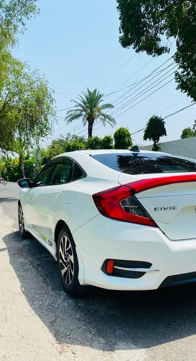 Honda Civic VTi Oriel Prosmatec 2018