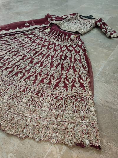Elegant Maroon Bridal lehnga choli - Heavy Embroidery#condition 10/10