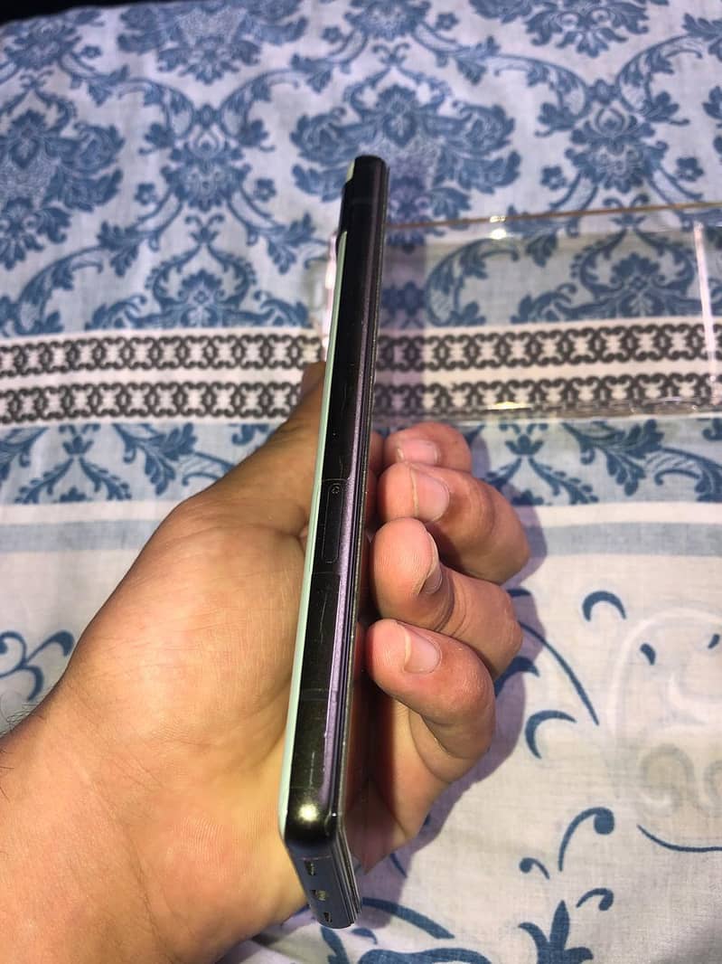 Google Pixel 6a 4