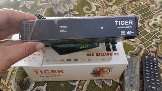Tiger One Million V3 real 4K UHD satellite receiver