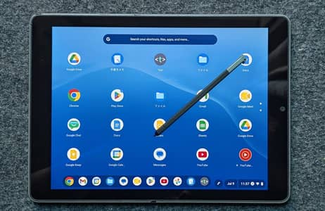 Asus 4/32 duet Chromebook with stylis