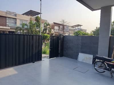 10 Marla Spacious House Available In DHA Phase 7 For sale