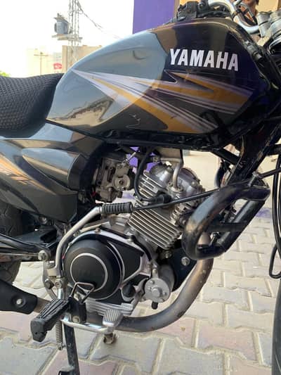 YB 125Z 19 MODEL