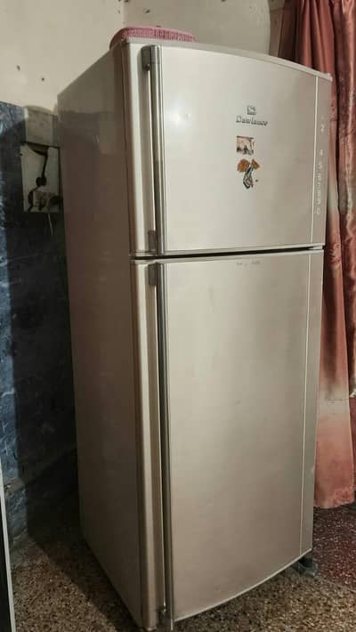 Dawlance big size fridge 03215206967