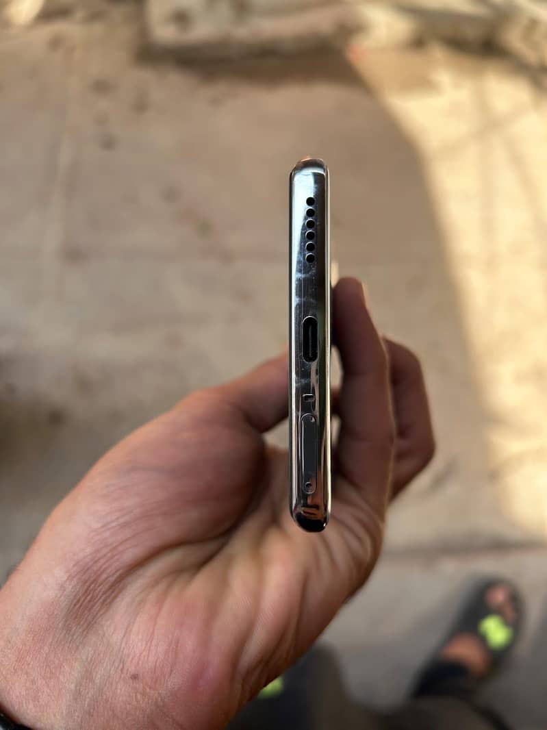 Tecno CAMON 40 Pro 60.000 fainal bhas nai 0