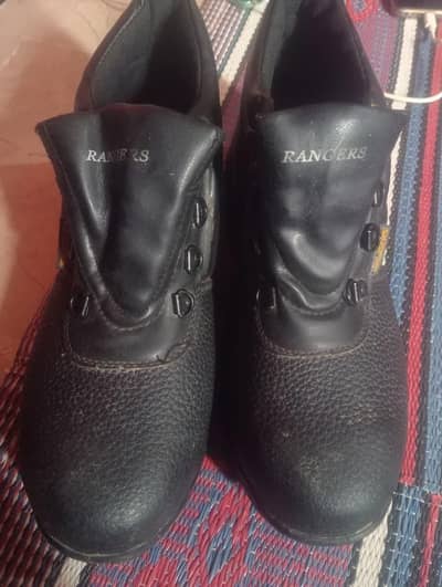 used shose