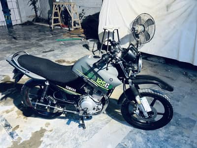 YBR 125G 2016  Modified (Grey Matt Colour)