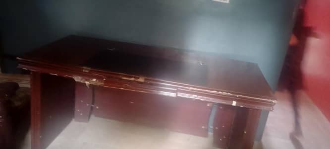 use office table with side table _good condition