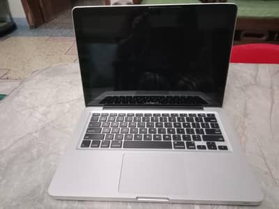 MacBook pro 2012 core i7 with Mac office installed