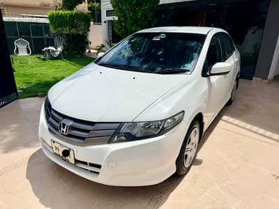 Honda City IVTEC 2009 First owner car Brands new condition