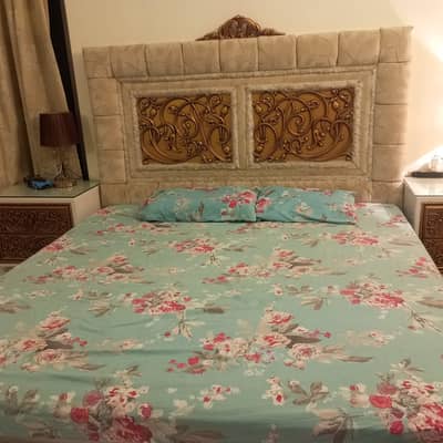 Luxury Bed set - poshish bed set with dressing