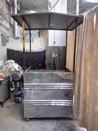 Counter For Fast Food And Fries  Only Serious Buyers Can Contact