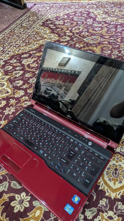 Fujitsu Laptop Core i7 2nd Gen | 128GB SSD | 10/10 Condition