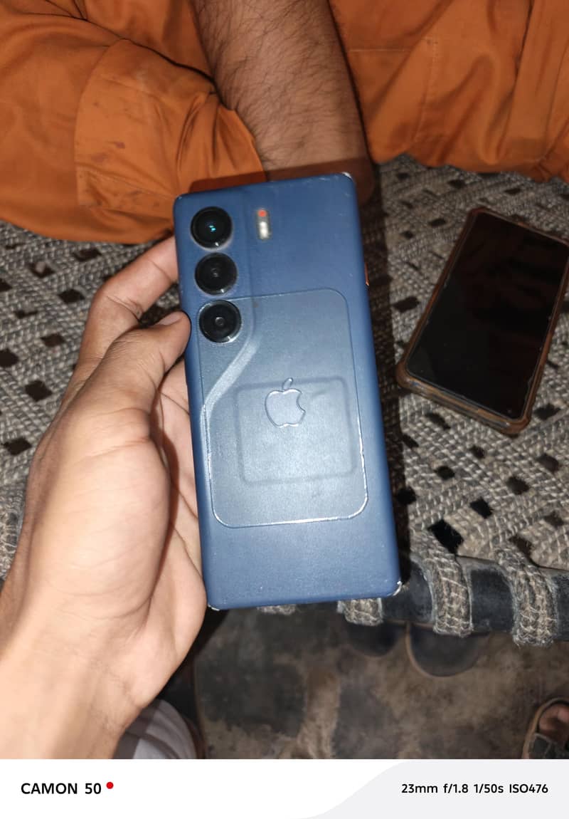 Tecno CAMON 40 Pro 7