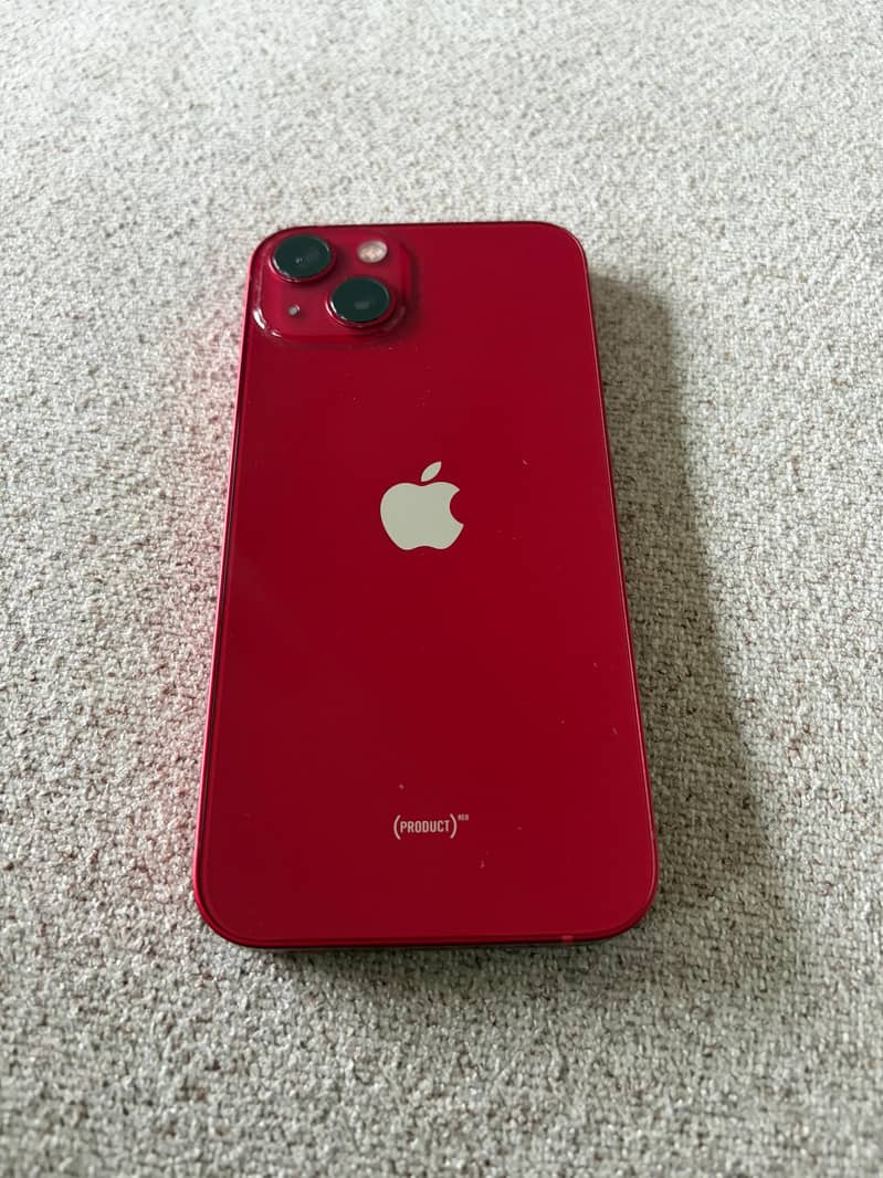 Apple iPhone 13 0