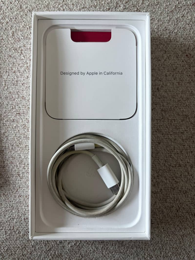 Apple iPhone 13 2