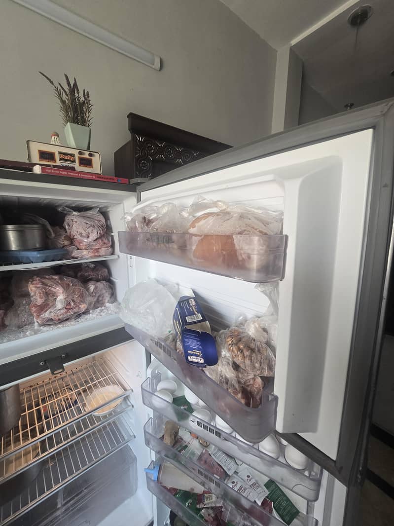 refrigrator 3