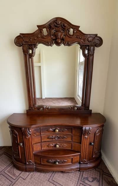 Dressing table | dresser  | mirror table