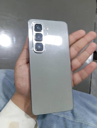 Infinix Hot 50