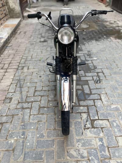 Yamaha 1997 model all ok urgent sall