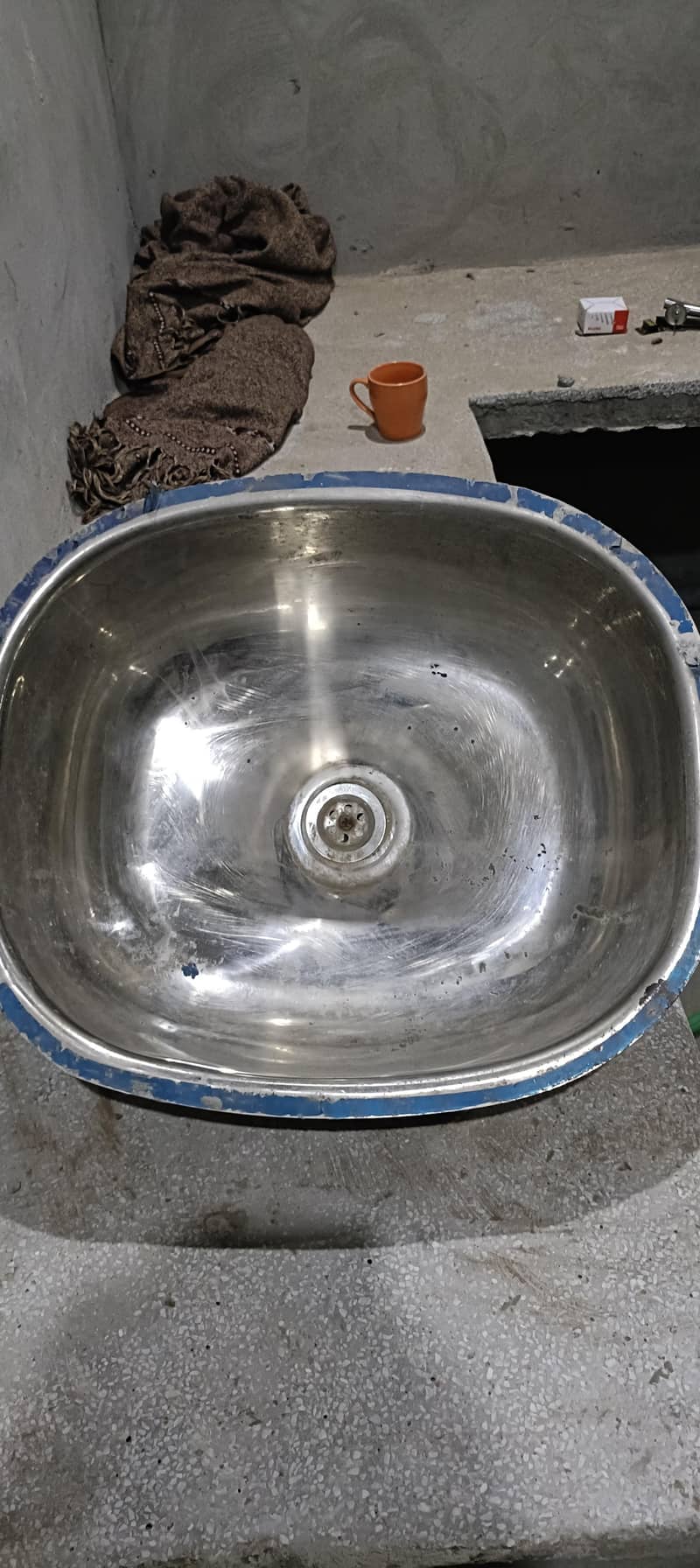 Sink . 1